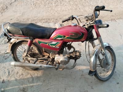 United US 70 – 2022 Model,  Like New Condition, Urgent Sale