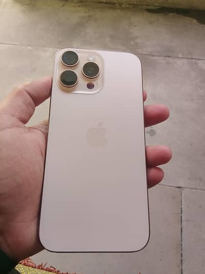 I phone 16 pro max under apple Warrenty 10/9.5100 health with box