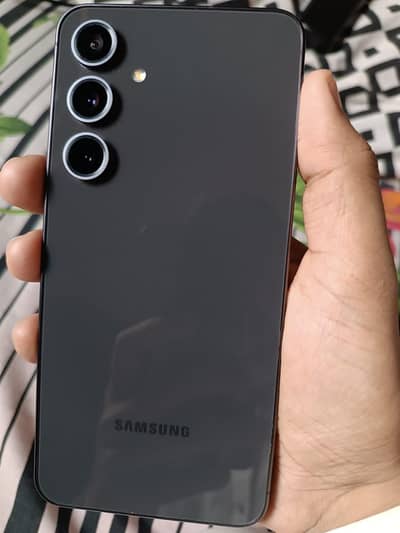 SAMSUNG S24 FE NON PTA