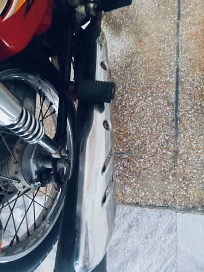 Honda 125 model 2021 in full lush condition