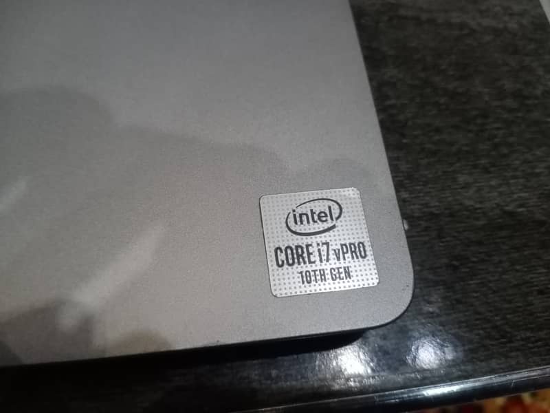 Dell Precision 3550 Workstation 3