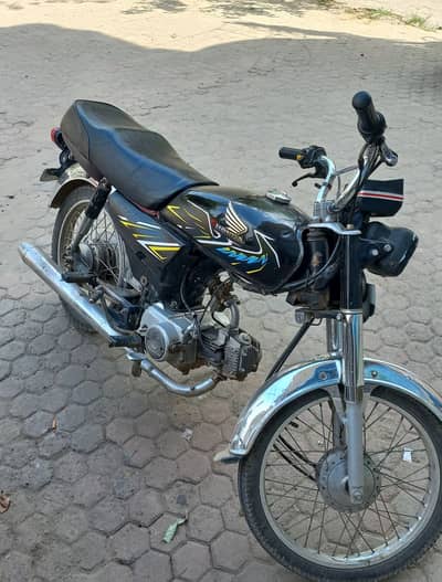 Honda CD 70 2021 { RED }