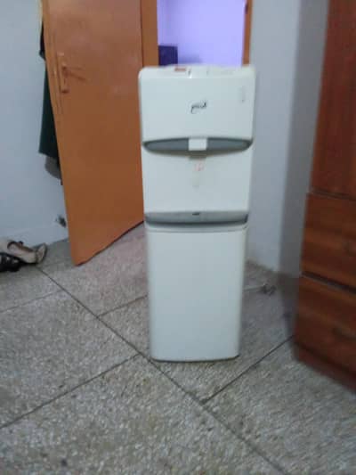 water dispenser