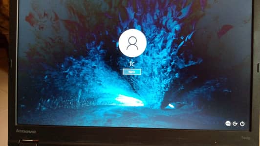 Lenovo Thinkpad T440p core i7 | 8gb ram | SSD | Nvidia 1Gb GPU |