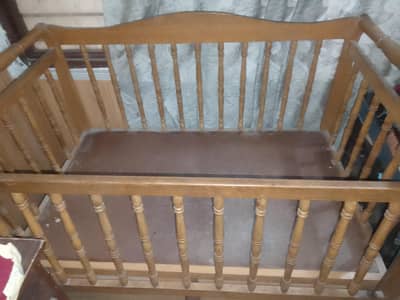 baby cot in big size wid matress