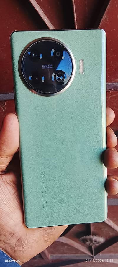spark 20 pro plus 8 8 256 all over okay green color