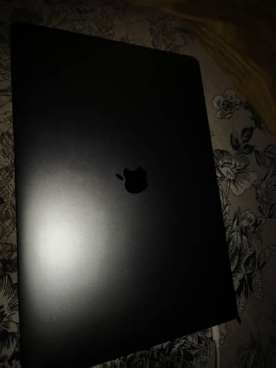 MacBook pro 16" 2016 i7  2.9GHz