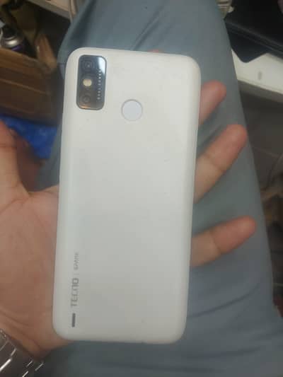 spark 6 Go 3GB 64 GB