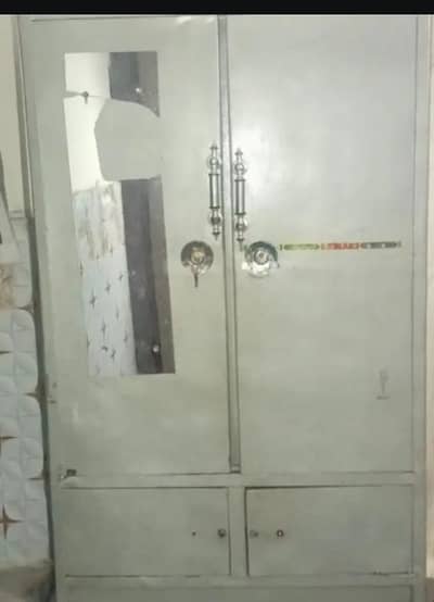 wardrobe for urgent sell