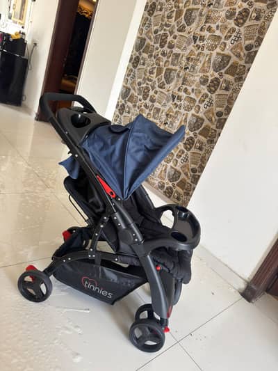 Tinnies pram