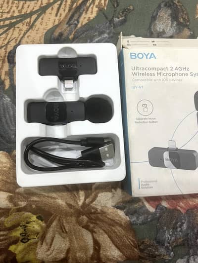 BOYA ulracompact 2.4GHz wireless microphone.