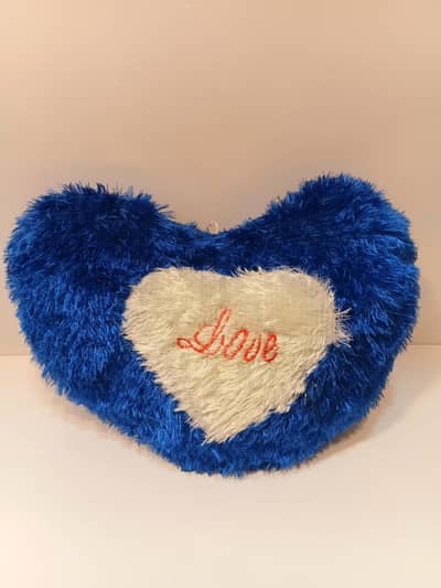 Love Cushions for sale | Ball Fiber Filling |