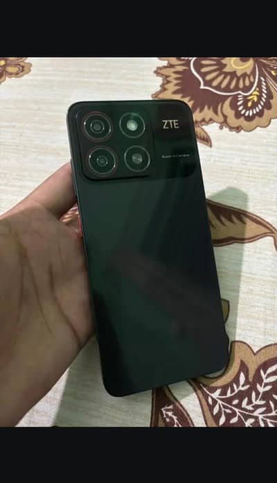 ZTE blade A35 with box