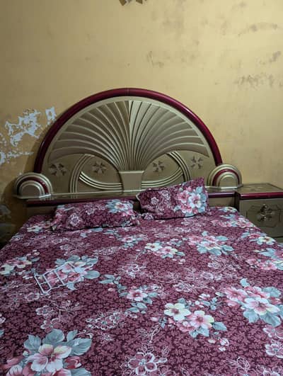 bed, bedside table, Almirah and dressing table