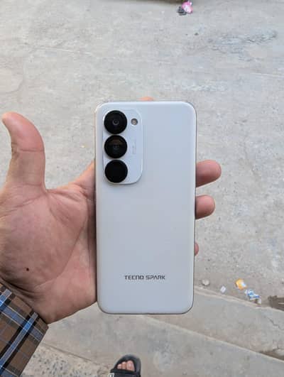 Tecno Spark 40 Pro Plus - 10/10 Condition - PTA Approved