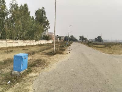 1025/6 X Block Phase 8 Plot For Sale