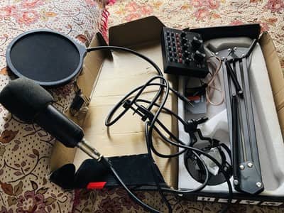 Mic  BM800 Mixer Pop filter Stand Complete Accessories