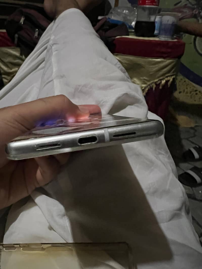 Google pixel 6 pro 4