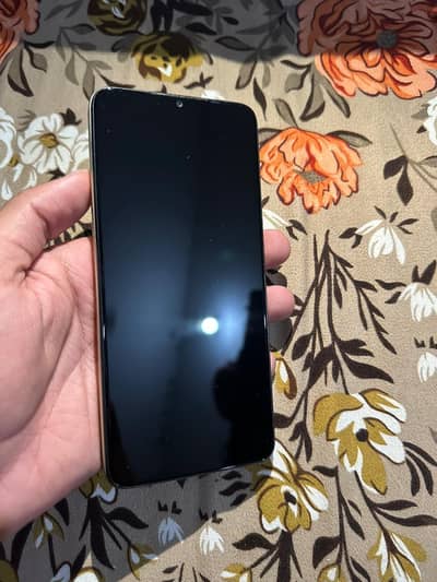 Itel A70 4+8GB RAM / 128 GB ROM