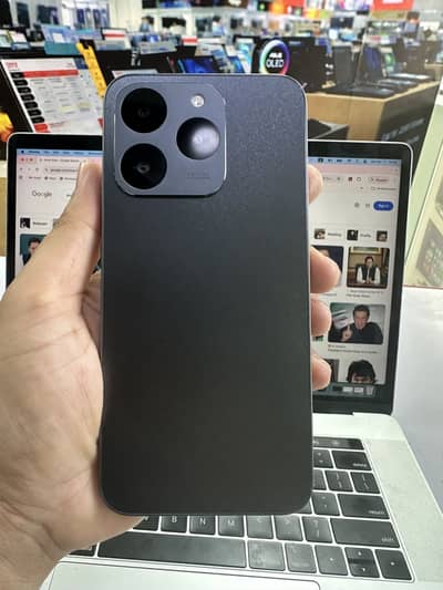  Realme 15T Used Mobile – A+ Condition With Box & Warranty