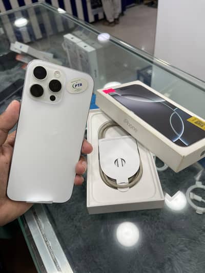 16 pro max 256 Gb bh 94. cc359