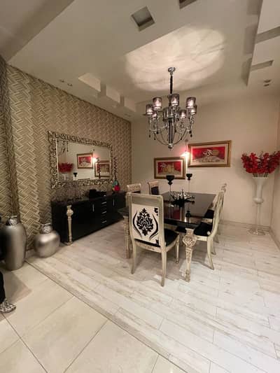 10 Marla fully furnished well maintained house available for sale