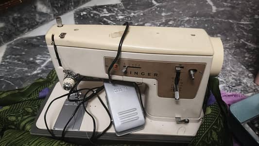 singer sewing machine for sale urjent sale