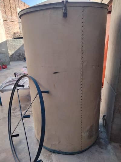 wheat Storage Bharola with stand