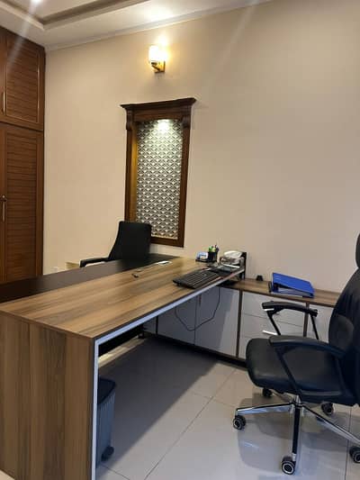 40/80 Ground Portion Available For Rent In G13