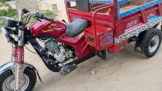 new Asia lodar rikshaw is very very good condition