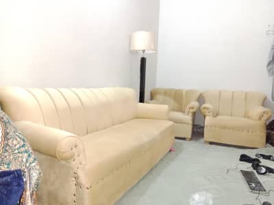 sofa for sale 22000
