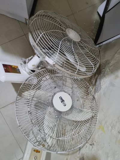 2 Bracket Fan for sale