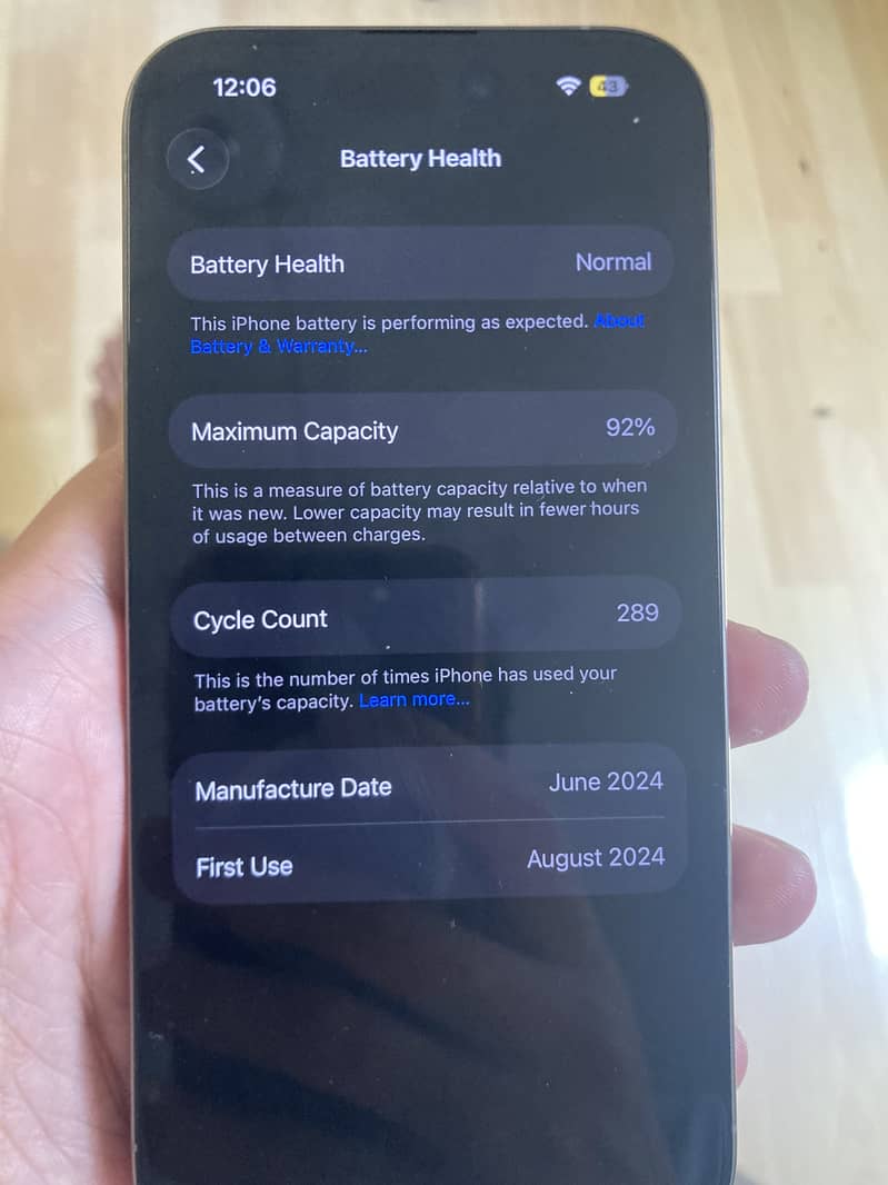 Scratchless, Mint Condition iPhone 15 Pro 9