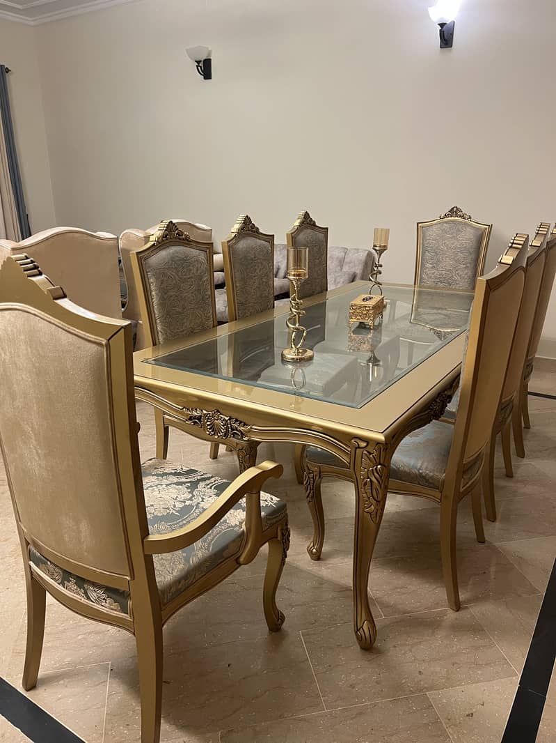 8 chairs dining table 0