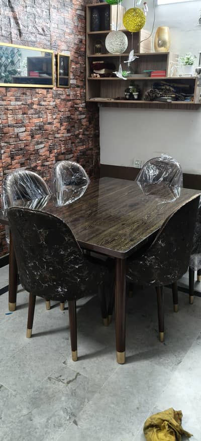 6-seater dinning table chairs