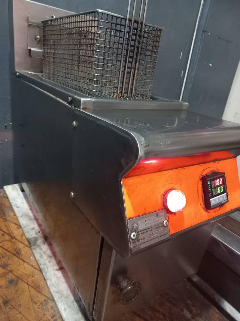 Automatic Deep Frier 1