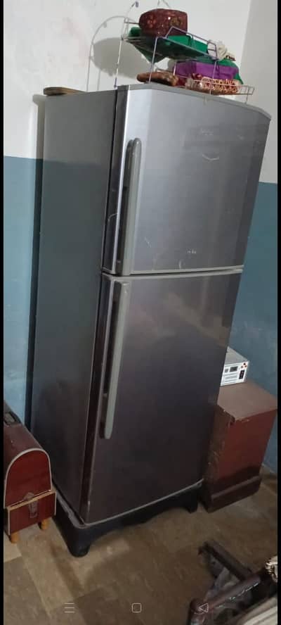 Condition 9/10: Haier Double Door Fridge with Stabilizer (bhtren deal)