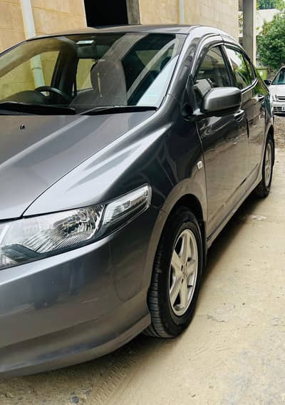 Honda city 1.3 Islamabad registration bumper to bumper janion