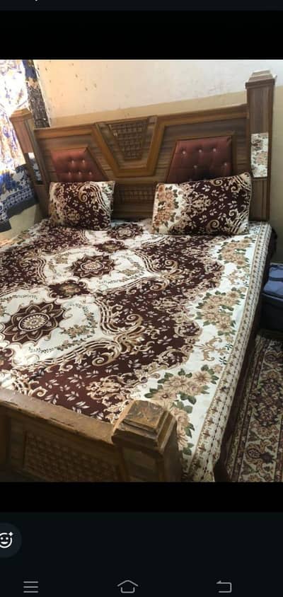 Double Bed Without Mattress