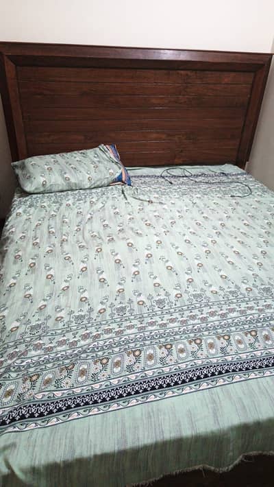 wooden bed / foam / bed mattress / bed for sale
