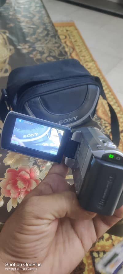 Sony HandyCam DCR SX60