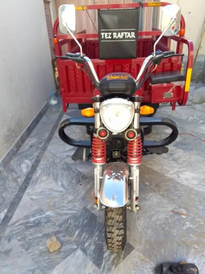 Tez raftar loader rikshaw 150cc .