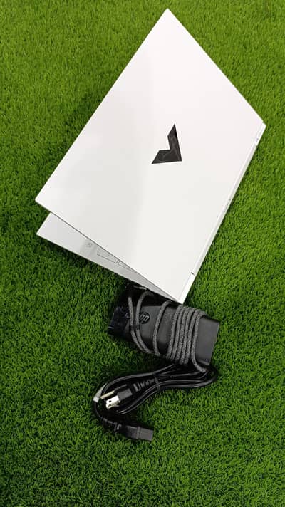 HP Victus Gaming 16, Ryzen 5-5600H, Ryzen 7-5800H, Nvidia RTX 3050 ti