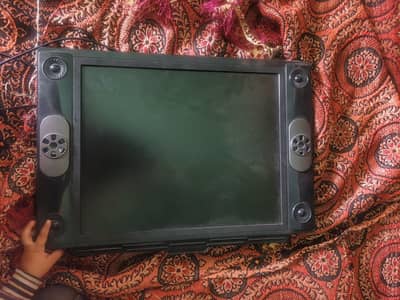 LCD 22 inch plus 24 inch