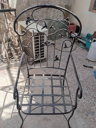 original solid iron chair