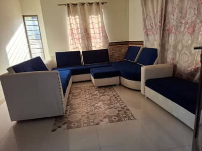 7 Seater L shaped Velvet sofa for sale in good condition
