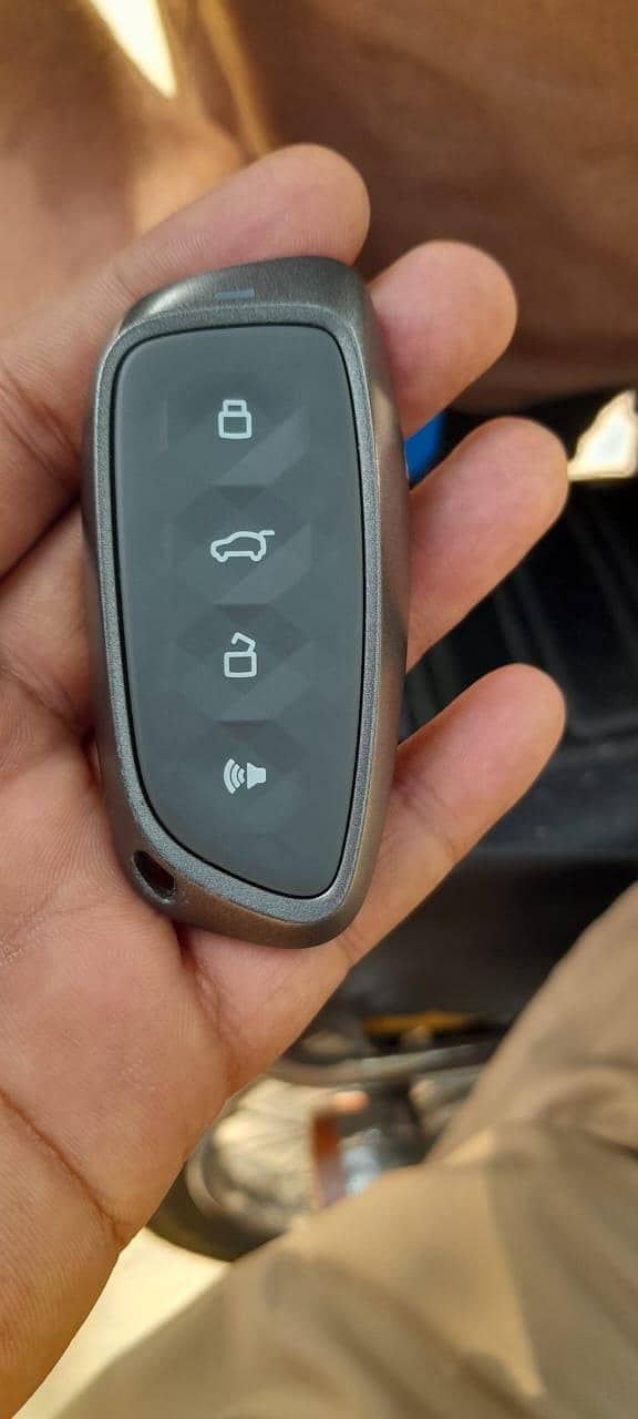 key maker/Locksmith/car key making 5