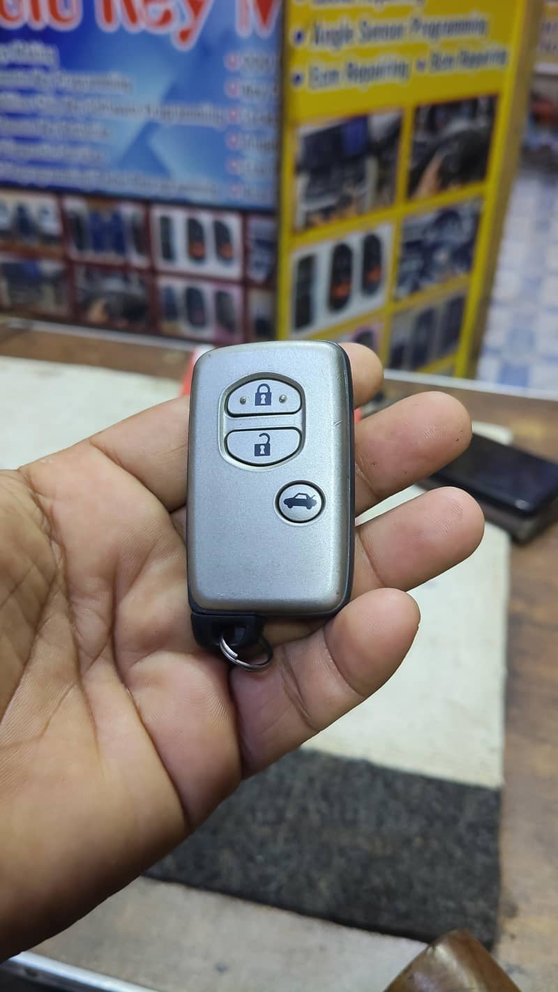 key maker/Locksmith/car key making 10