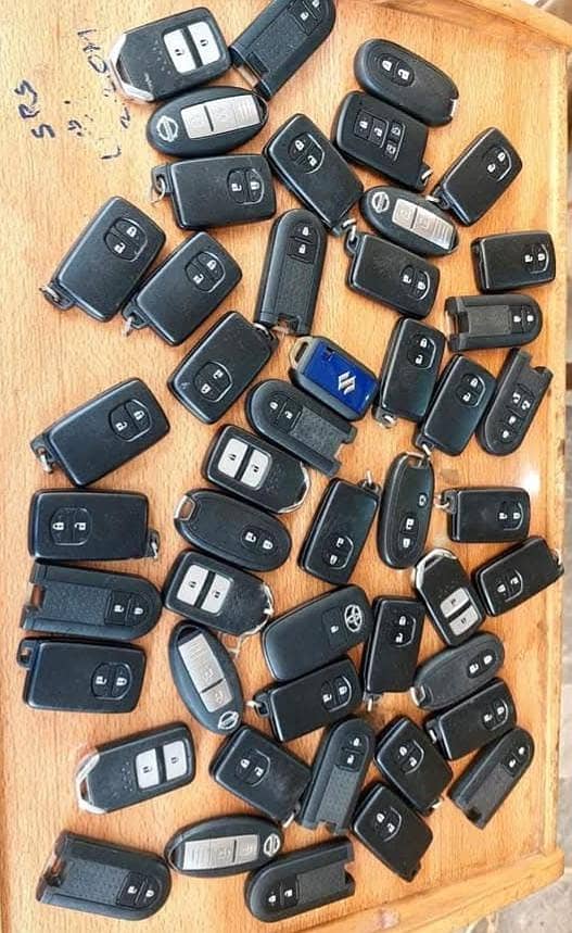 key maker/Locksmith/car key making 13