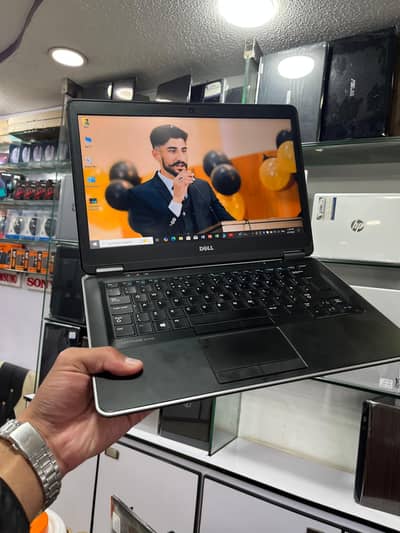 Dell latitude E7440 slim laptop